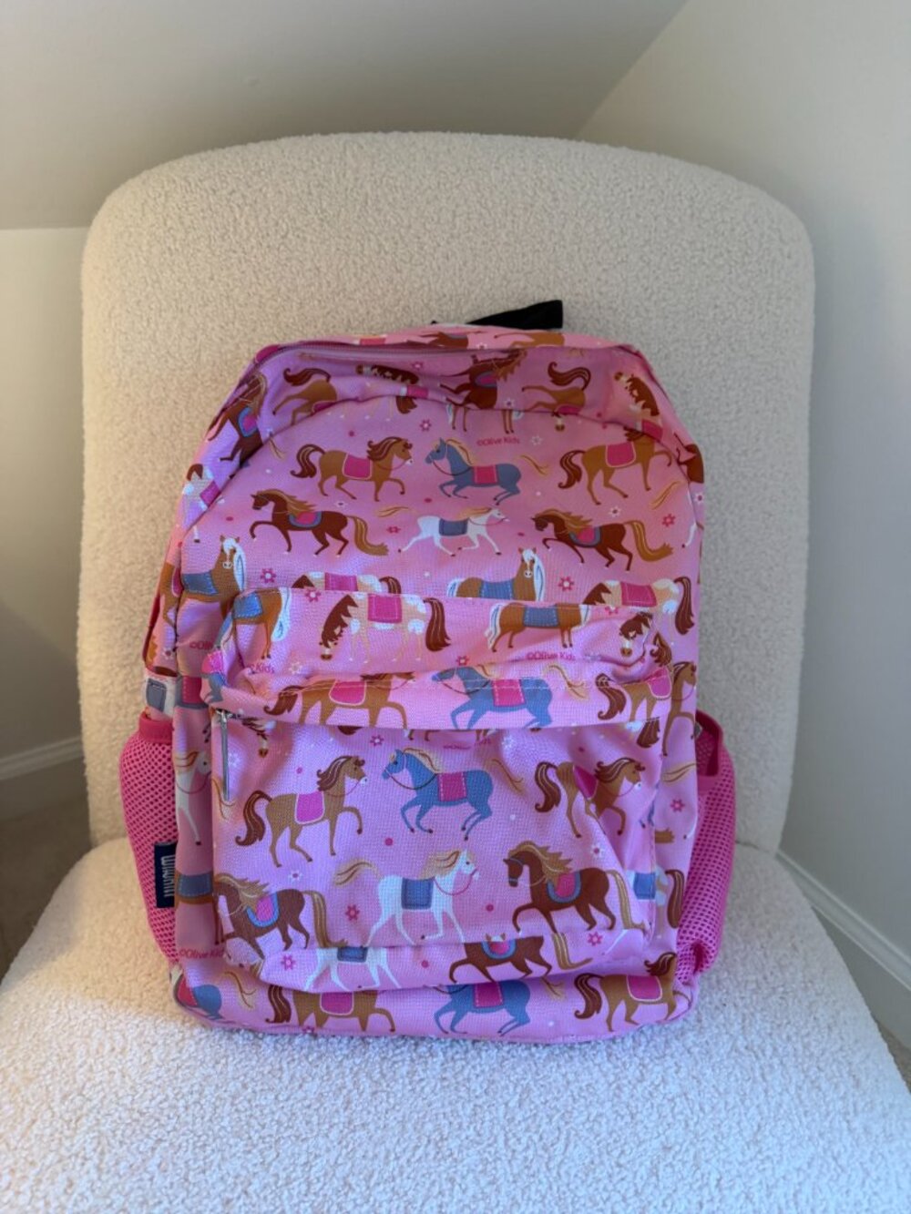 Wildkin 16" Kids Elementary School and Travel Backpack (Horses) - Picture 4 of 14